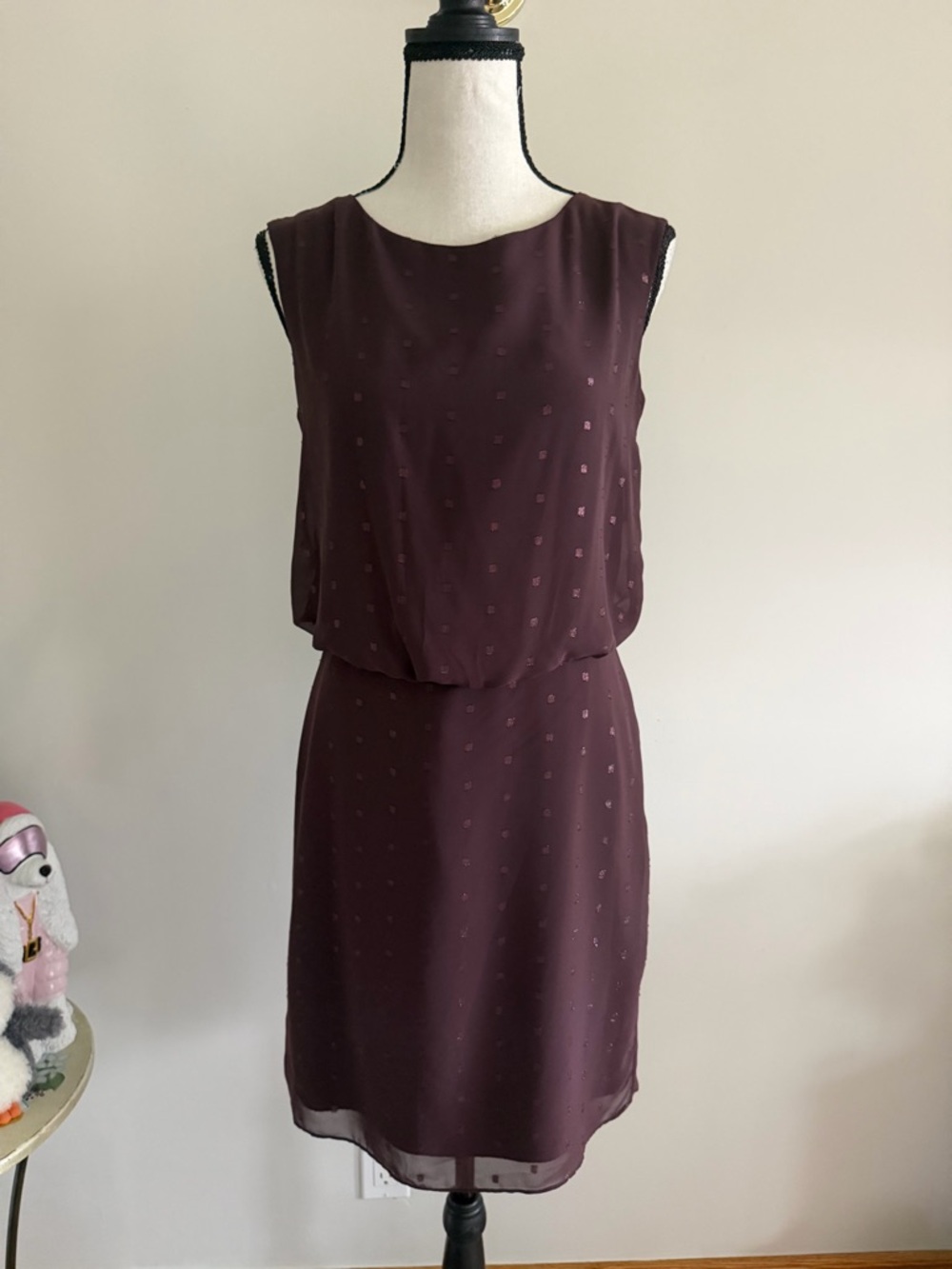 Max & Cleo Sleeveless Midi Dress in Plum